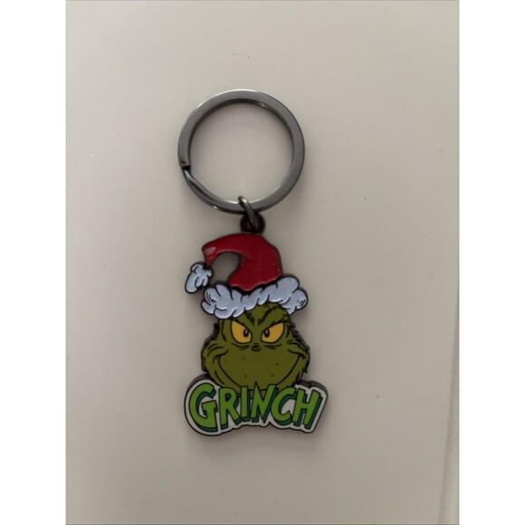 Other | Universal Studios Dr Seuss The Grinch In Santa Hat Keychain ...